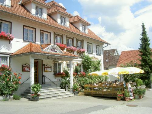 Hotel Restaurant Landhaus Koehle Neukirch  Exterior photo